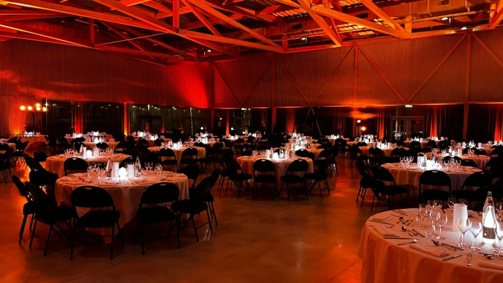 Éclairage (salle + architectural)